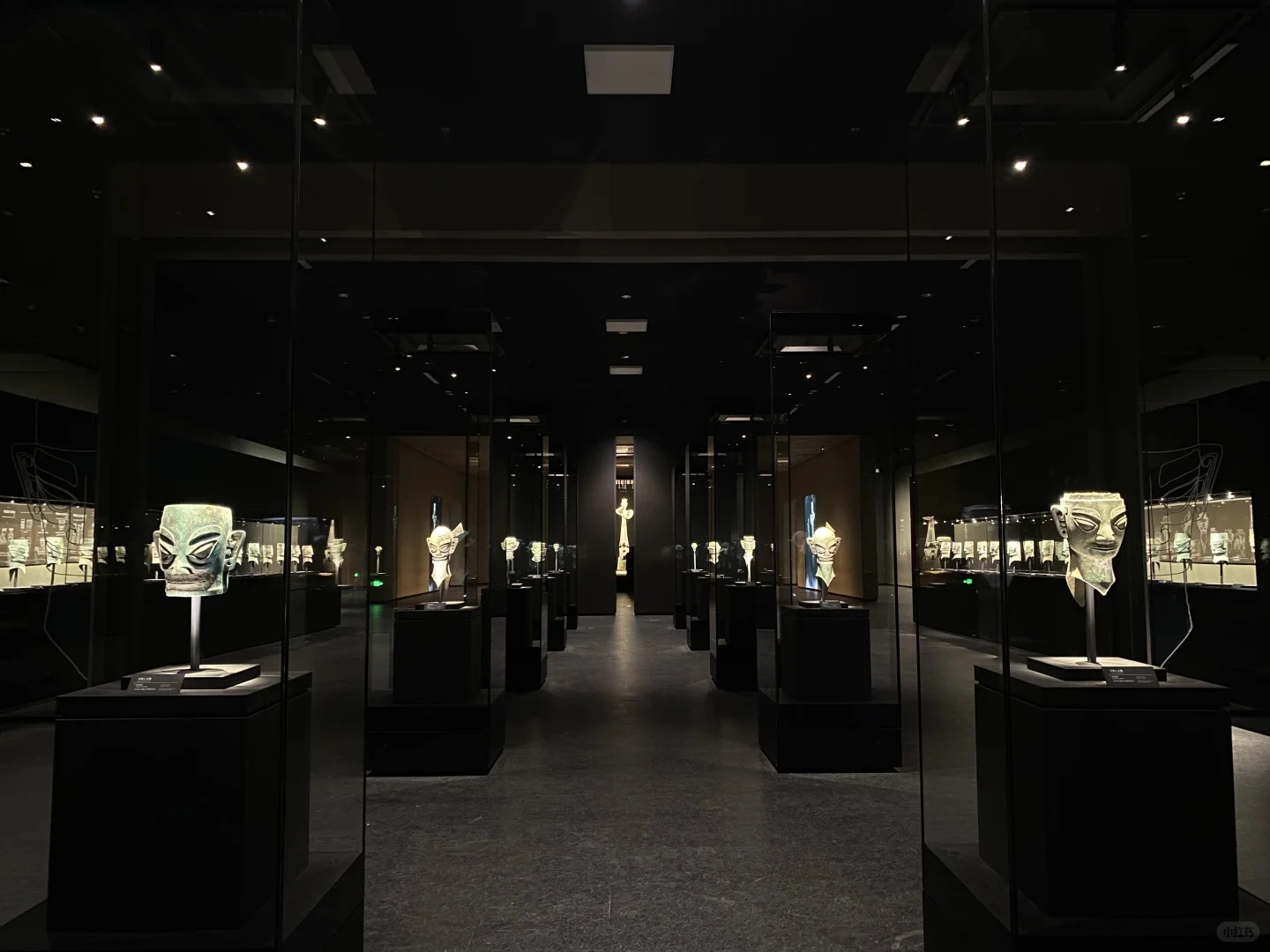 三星堆博物馆内的讲解怎么样?