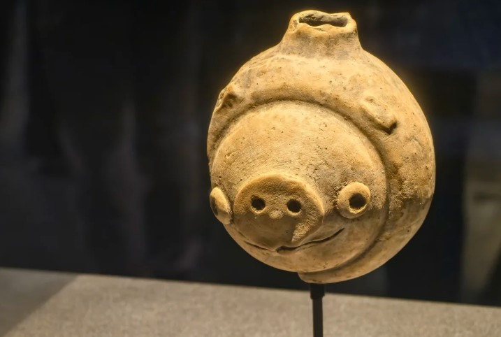 三星堆博物馆和广汉三星堆有啥区别?