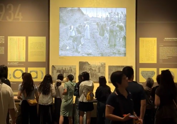 在哪里能找到三星堆的完整讲解视频？