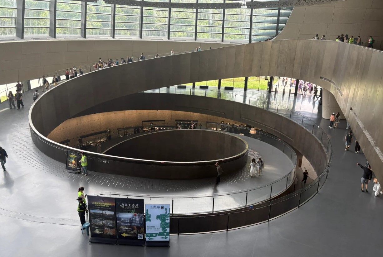 三星堆官方人工讲解多少钱？三星堆哪个讲解员讲得好？