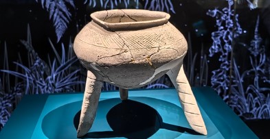 跟着讲解听的三星堆的陶器！